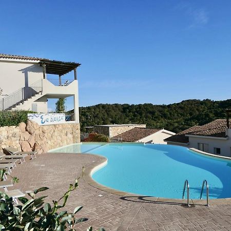 Residence Con Piscina A 4 Km Da Baja Sardinia Cala Bitta エクステリア 写真