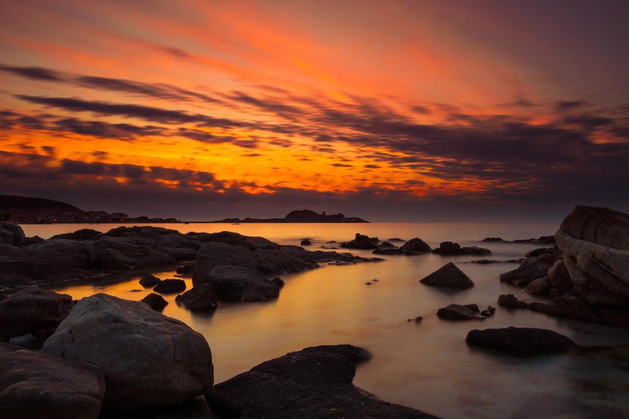 Residence Con Piscina A 4 Km Da Baja Sardinia Cala Bitta エクステリア 写真