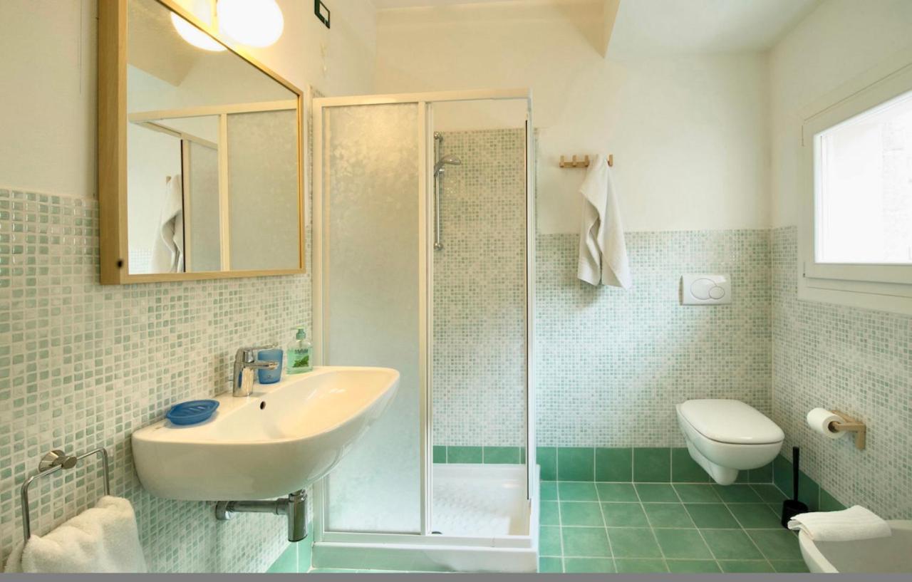 Residence Con Piscina A 4 Km Da Baja Sardinia Cala Bitta エクステリア 写真